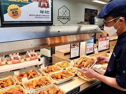 Lạm phát châm ngòi 'đại chiến gà rán' tại Hàn Quốc