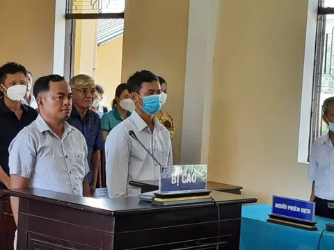 Vụ Xã "buộc" dân nộp tiền để trả nợ quán xá: Nguyên chủ tịch xã lãnh án tù