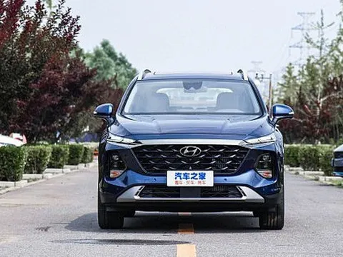 Hyundai Santa Fe 2023 ra mắt Trung Quốc: Dài gần 5 mét, hàng ghế 3 rộng thênh thang, 6 chỗ ngồi