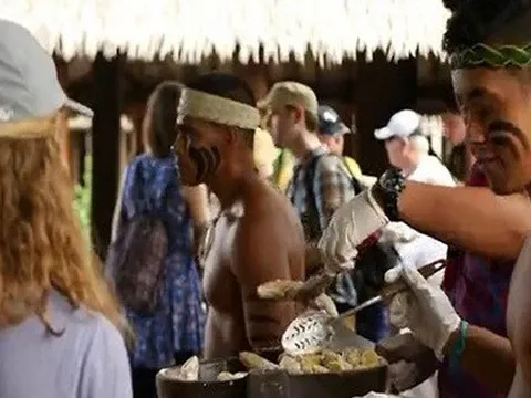 Thiên đường du lịch Hawaii - Trung tâm văn hóa đa sắc tộc ở Mỹ