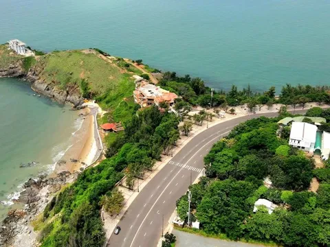 Siết đấu giá đất công