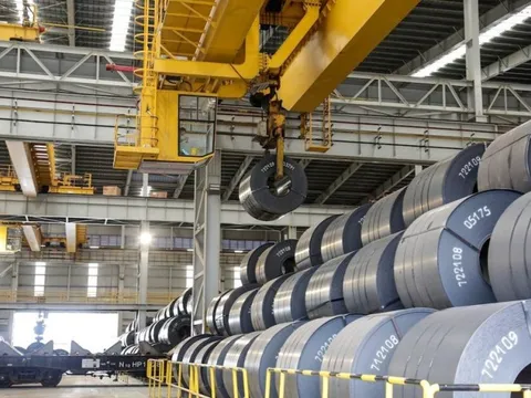 Một doanh nghiệp thép chuyển từ lãi sang lỗ sau soát xét