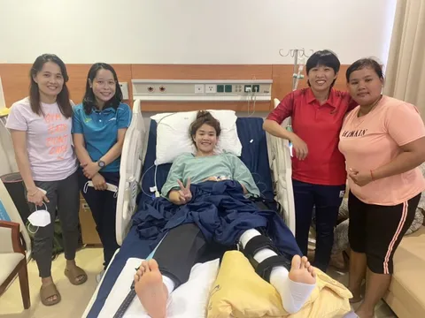 8 giờ phẫu thuật cứu đôi chân nữ tuyển thủ Chương Thị Kiều