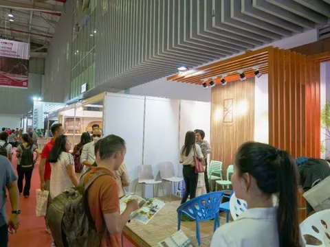 Thương hiệu cao cấp Plaxury của Duy Tân nổi bật tại VIFA EXPO 2022