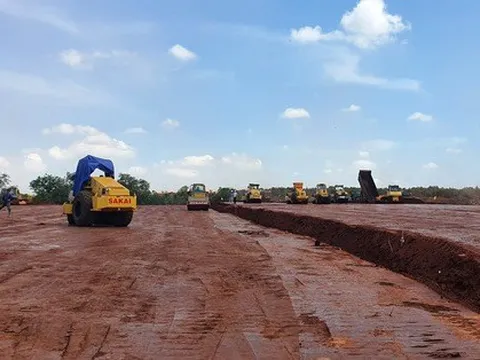 Chi giải phóng mặt bằng sân bay Long Thành tăng hơn 8.200 tỉ, Bộ Kế hoạch và Đầu tư yêu cầu làm rõ