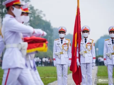 Trang nghiêm lễ thượng cờ 2/9 trên quảng trường Ba Đình