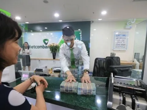 Thận trọng với xu hướng “diều hâu” của FED