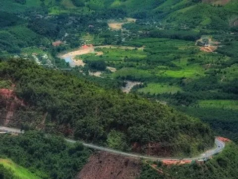 Ảnh: Cung đường đèo dài 33km nối liền Đà Lạt và Nha Trang