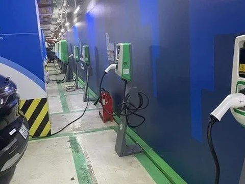 VinFast vừa thông báo tăng giá cho thuê pin ôtô điện