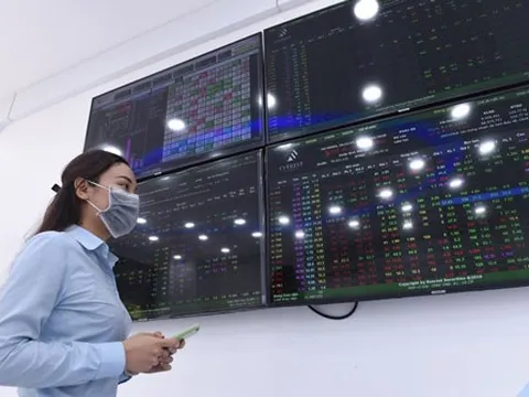 Dùng trí tuệ nhân tạo cảnh báo các nhóm tài khoản đẩy giá trục lợi thị trường chứng khoán