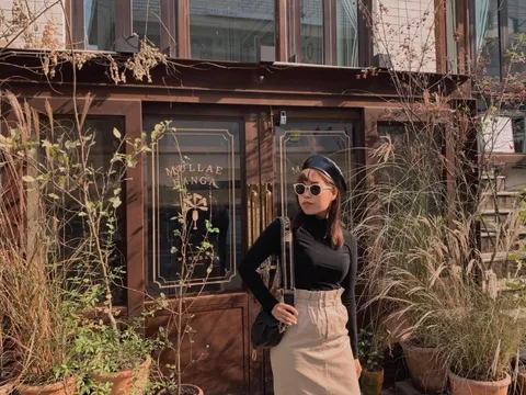 Cô gái 9X dùng tiền tiết kiệm xây nhà để cha mẹ không lo dột khi mưa bão