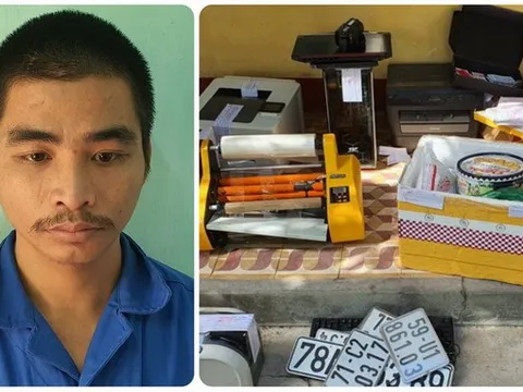 Bắt “ông trùm” đường dây chuyên làm tài liệu giả bán trên mạng xã hội