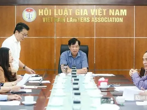 Có cần thiết quy định thực hiện dân chủ cơ sở ở doanh nghiệp tư nhân?