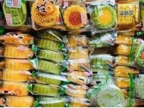"Loạn" bánh trung thu nhập ngoại: Coi chừng tiền mất tật mang