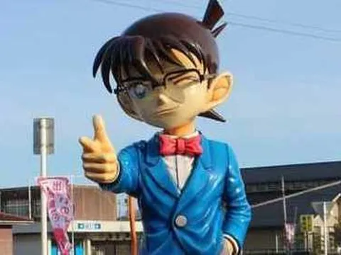 Tham quan thị trấn "quê hương của Thám tử lừng danh Conan", đến góc nào cũng như đang lạc bước trong truyện tranh