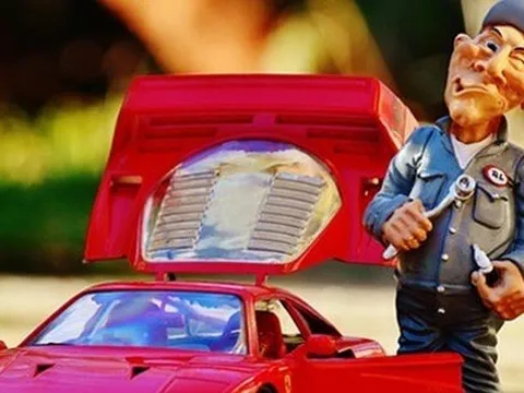 Vì sao nhân viên Ferrari không được phép mua siêu xe của hãng?