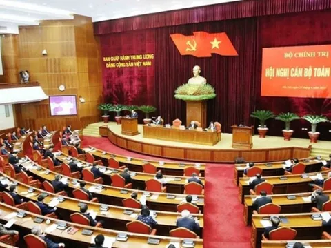 Bộ Chính trị kết luận chủ trương bố trí công tác với cán bộ bị kỷ luật