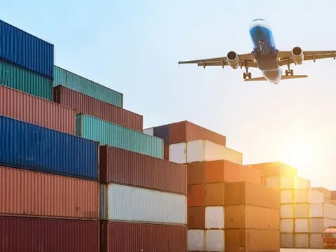 Generalexim bất ngờ chuyển từ lãi sang lỗ sau soát xét, kiểm toán đưa hàng loạt ý kiến ngoại trừ