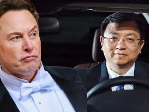 Người đàn ông liều lĩnh mua lại công ty thua lỗ, 19 năm sau soán ngôi Tesla của Elon Musk