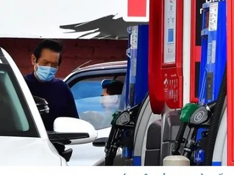 Bộ trưởng Tài chính Mỹ cảnh báo giá xăng có thể tăng trở lại trong mùa Đông tới