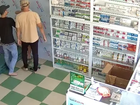 Không khởi tố vụ đánh người dã man trong quầy thuốc tây ở Bình Định