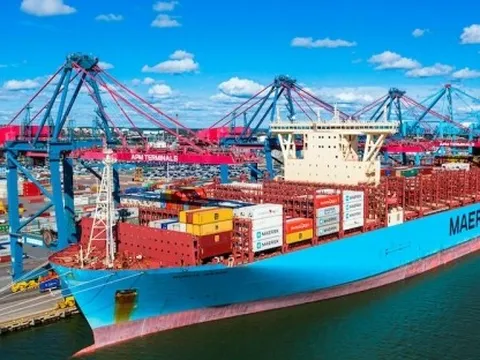 Hãng tàu “lấn sân” mở chuỗi "đe doạ" các doanh nghiệp logistics