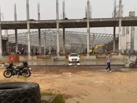 Danh sách 11 nạn nhân vụ sập tường nhà xưởng đang xây ở Bình Định