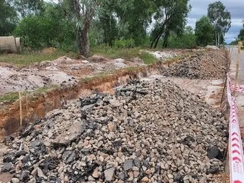 Thừa Thiên-Huế: Chỉ đạo cào bóc gần 200m đường vì thi công sai thiết kế