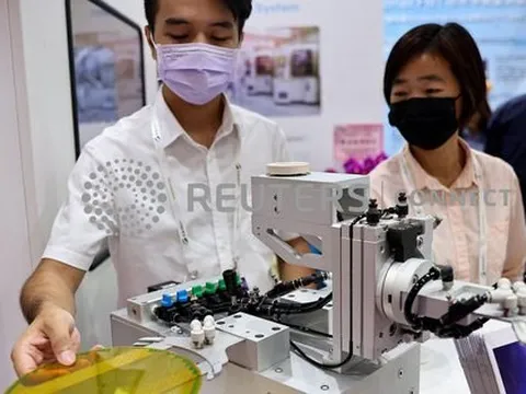 Singapore, Đài Loan quyết bình thường hóa COVID-19