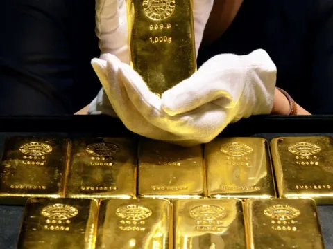 Giá vàng thế giới chứng kiến tuần giao dịch 'tồi tệ' nhất trong tháng