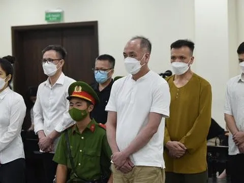 Vụ nhận 3,7 triệu USD để chạy án cho Giám đốc Bệnh viện Thủ Đức: Hai cựu cảnh sát khai gì?