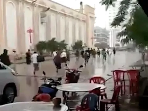 Hàng chục lao động Việt Nam tháo chạy khỏi casino ở Campuchia