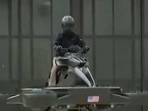 Xe đạp bay đầu tiên trên thế giới