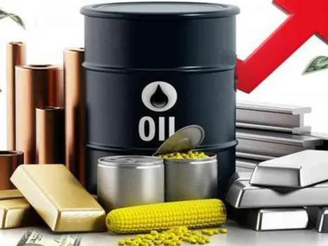 Thị trường ngày 22/9: Giá vàng tăng mạnh; dầu, sắt và cà phê giảm, nhôm chạm đáy 18 tháng