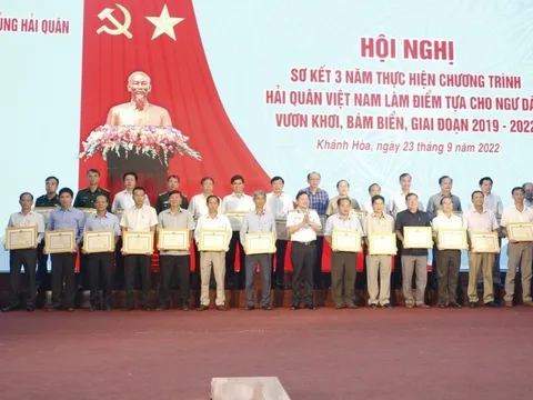 Hải quân cứu nạn 340 lượt tàu, 1.244 lượt người bị nạn trên biển