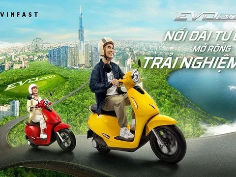 Người Việt “đổ xô” đặt mua xe máy điện quốc dân mới VinFast Evo200