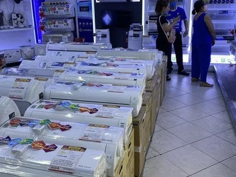 Mua máy lạnh giá rẻ: Tính già hóa non