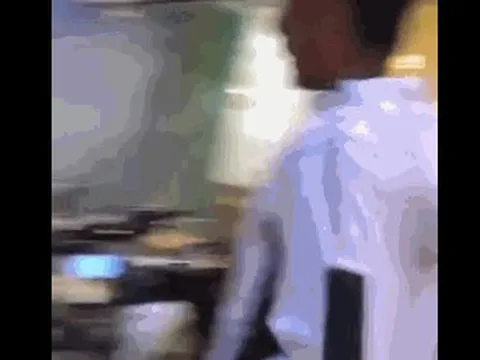 CLIP: Quán bún đậu nổi tiếng TP Buôn Ma Thuột liên tục bị "khủng bố"