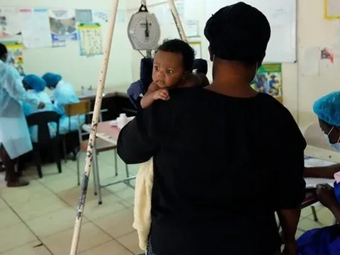Nóng: Đã có hơn 700 trẻ em tử vong do một căn bệnh không hề xa lạ tại Zimbabwe