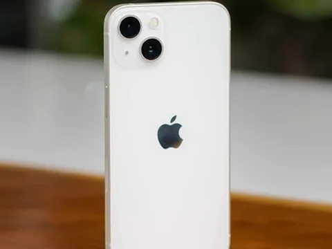 iPhone 13 giảm sâu chưa đến 19 triệu đồng, liệu có nên mua?