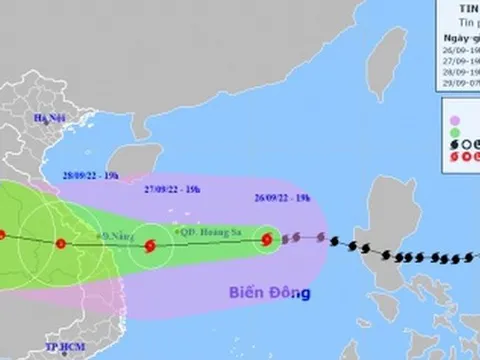 Bão số 4 giật cấp 15, cách quần đảo Hoàng Sa khoảng 440km
