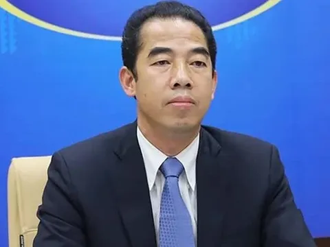 Kỷ luật khai trừ Đảng với Thứ trưởng Tô Anh Dũng và Trợ lý Nguyễn Quang Linh