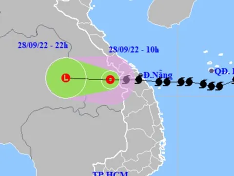 Bão số 4 suy yếu thành áp thấp nhiệt đới, mưa to ở Bắc Bộ và Bắc Trung Bộ