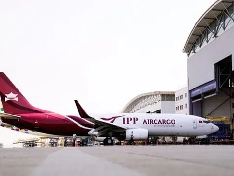 Trình Thủ tướng xem xét cấp phép cho hãng bay của 'vua hàng hiệu' Hạnh Nguyễn