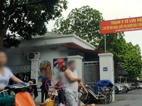 Cán bộ tự quản nhận tiền "bảo kê" bị buộc thôi việc