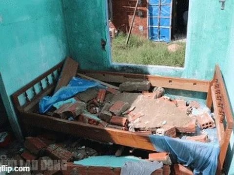 Xót xa gia cảnh người phụ nữ ở Quảng Nam bị sập nhà do bão số 4
