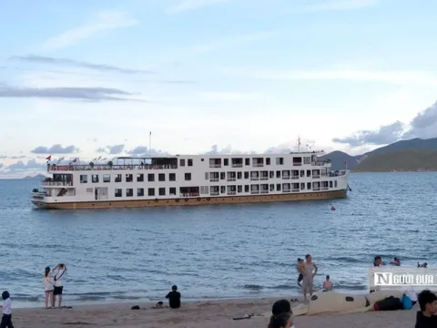 Hướng dẫn thí điểm tàu du lịch lưu trú qua đêm trên vịnh Nha Trang