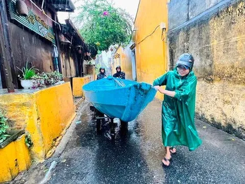 Nhà mạng cấp tốc hỗ trợ người dân vùng bão Noru, tặng 14GB data/tuần, hơn 1.000 sim data