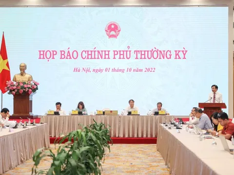 Trên 39.500 cán bộ, công chức, viên chức nghỉ việc trong hơn 2 năm qua