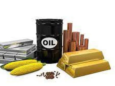 Thị trường ngày 1/10: Giá dầu tiếp đà giảm; vàng, bạc, kẽm, quặng sắt và cao su đồng loạt tăng